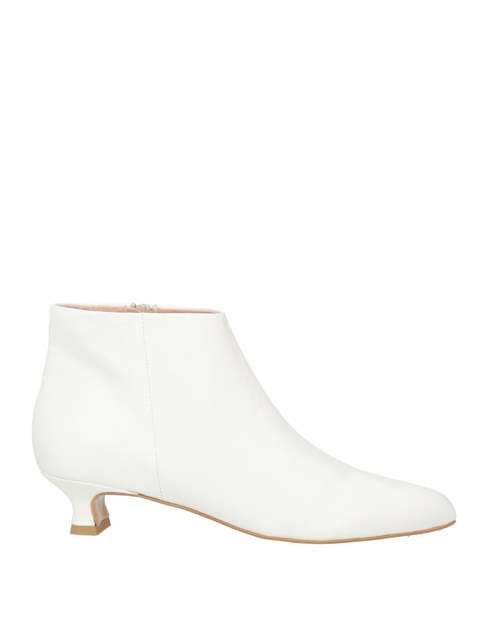 NOA A. - Ankle boots