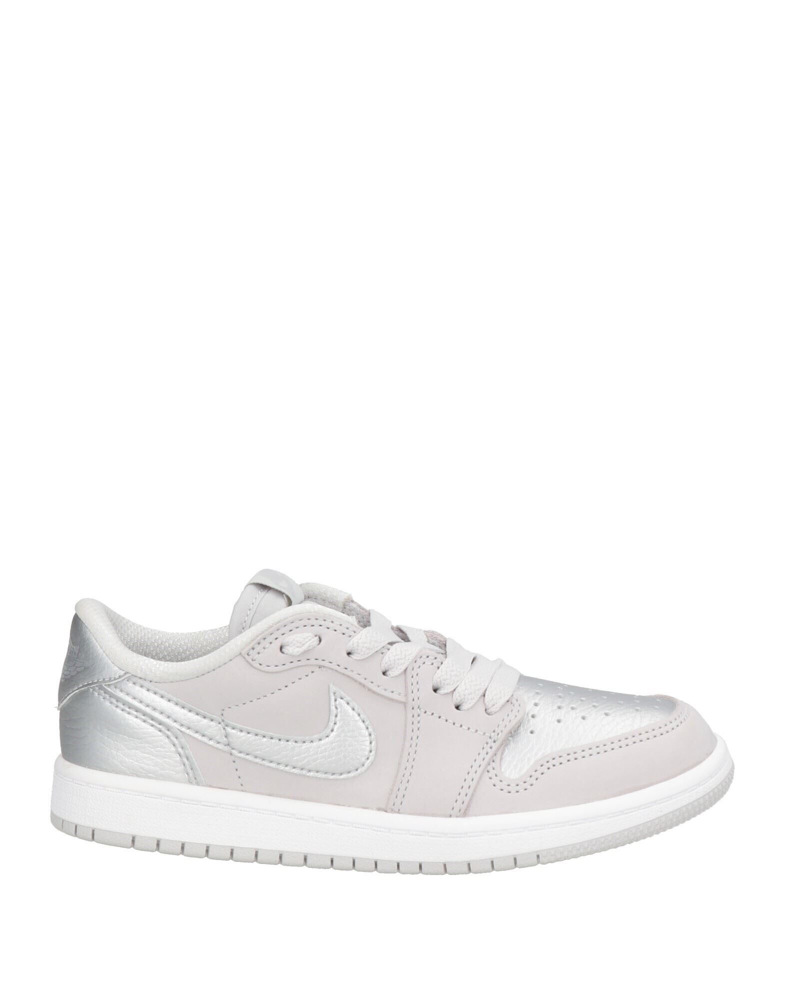 JORDAN - Кеды и кроссовки