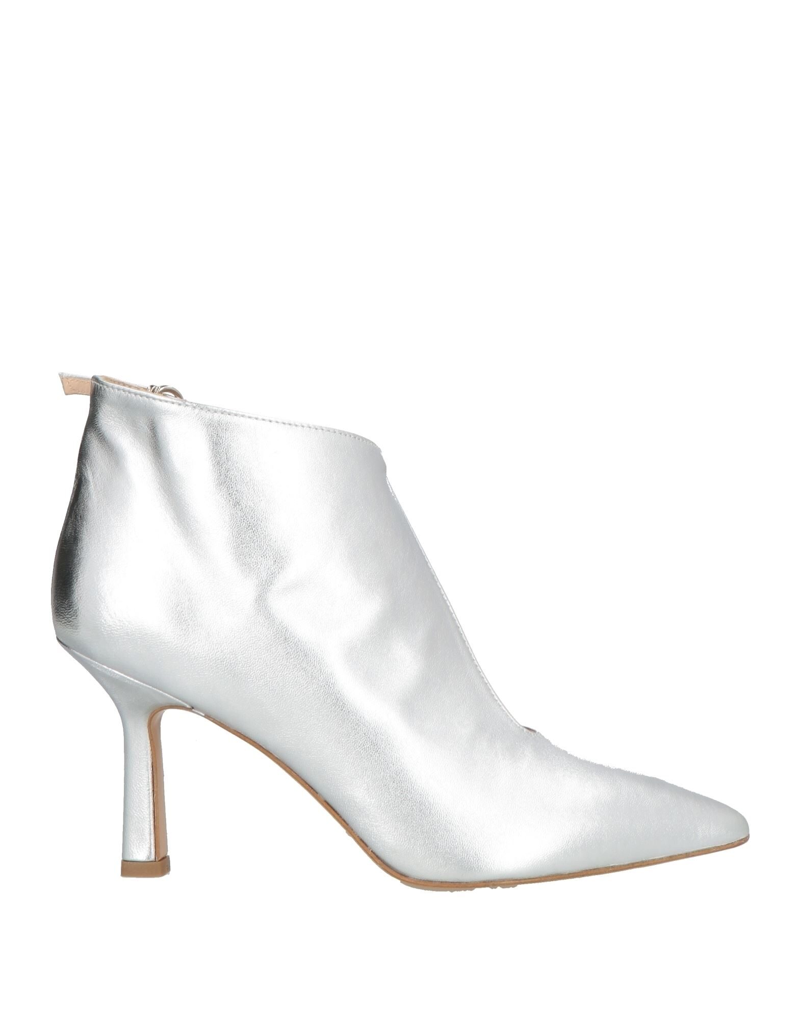 NOA A. - Ankle boots