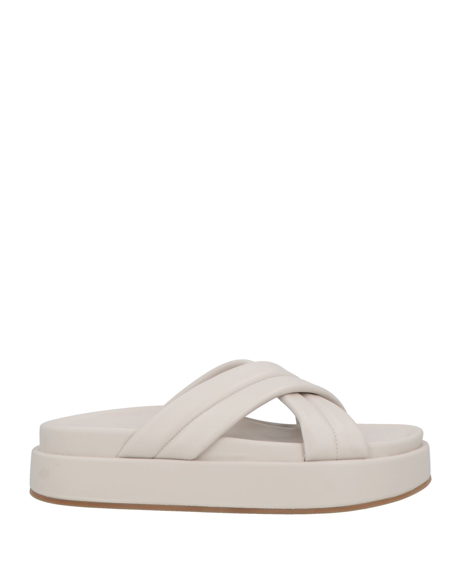 HABILLÉ - Сандалии