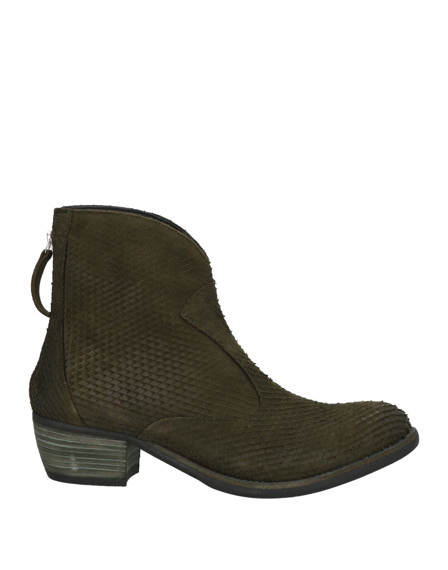 MAT:20 - Ankle boots