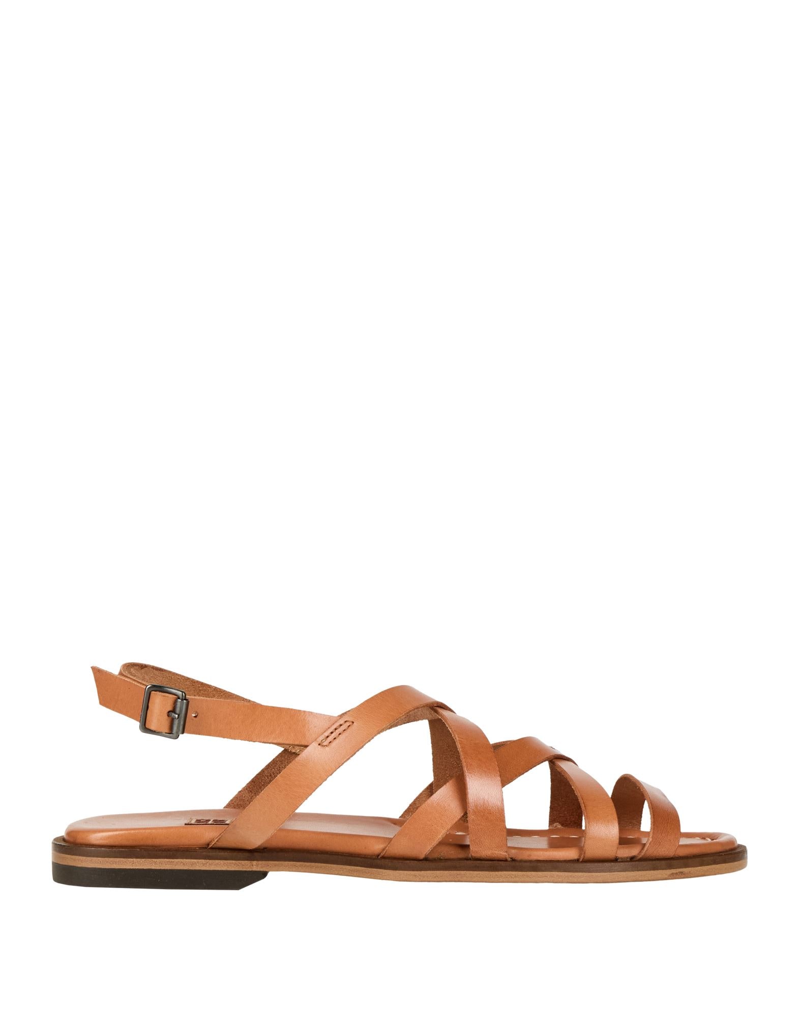 MOMA - Sandals