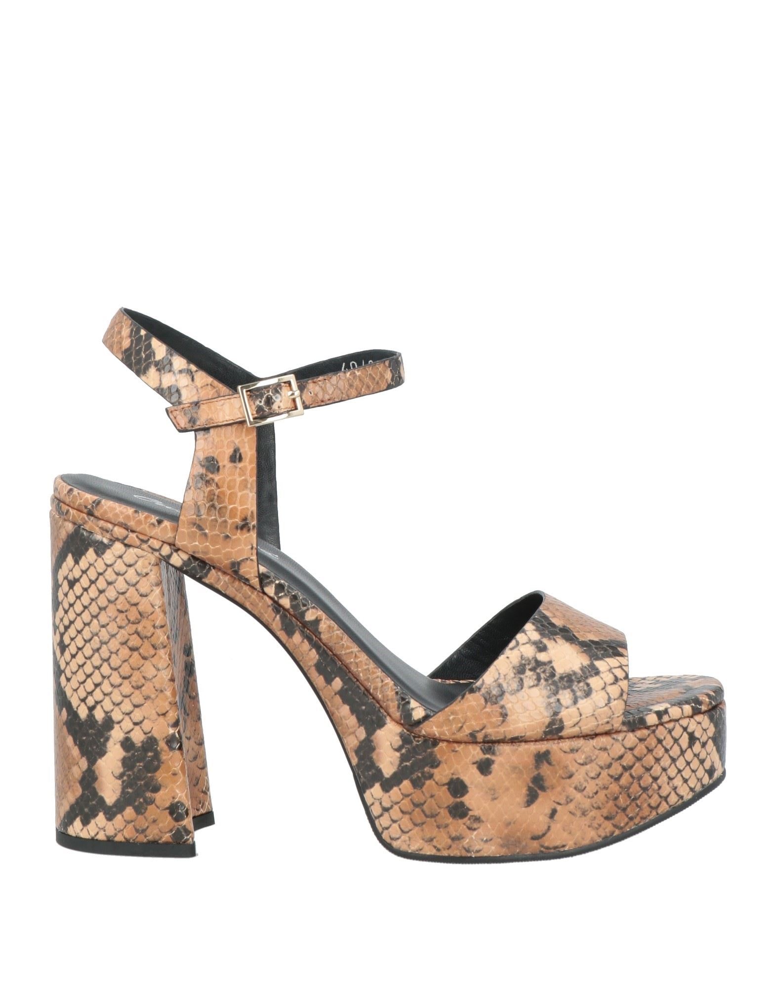 CRIS VERGRÉ - Sandals