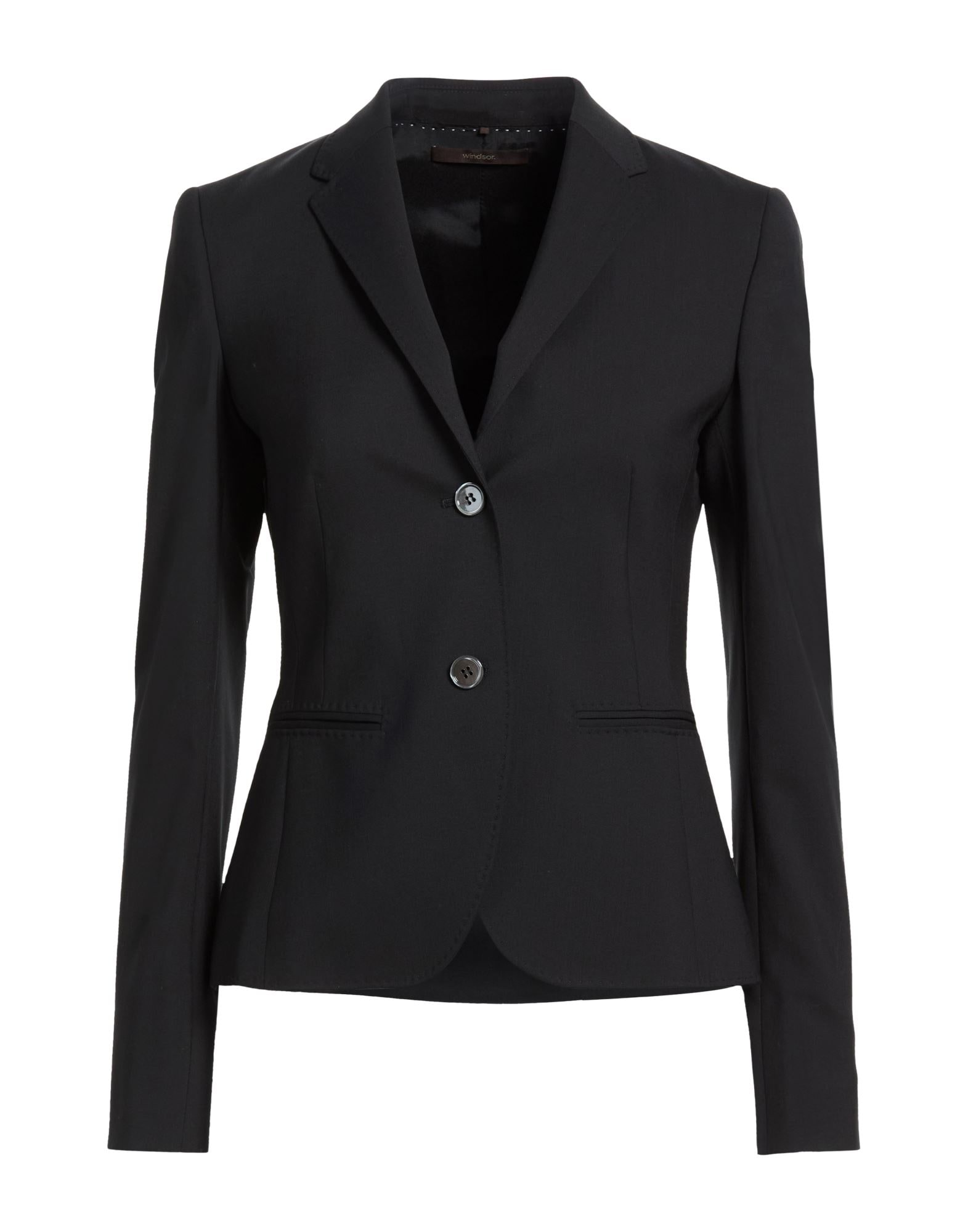 WINDSOR. - Blazers