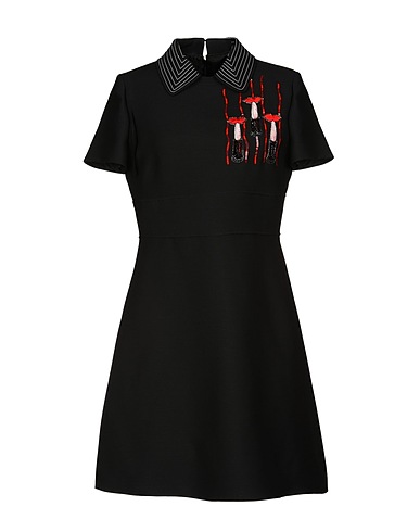 ZOOM VALENTINO - Enges Kleid