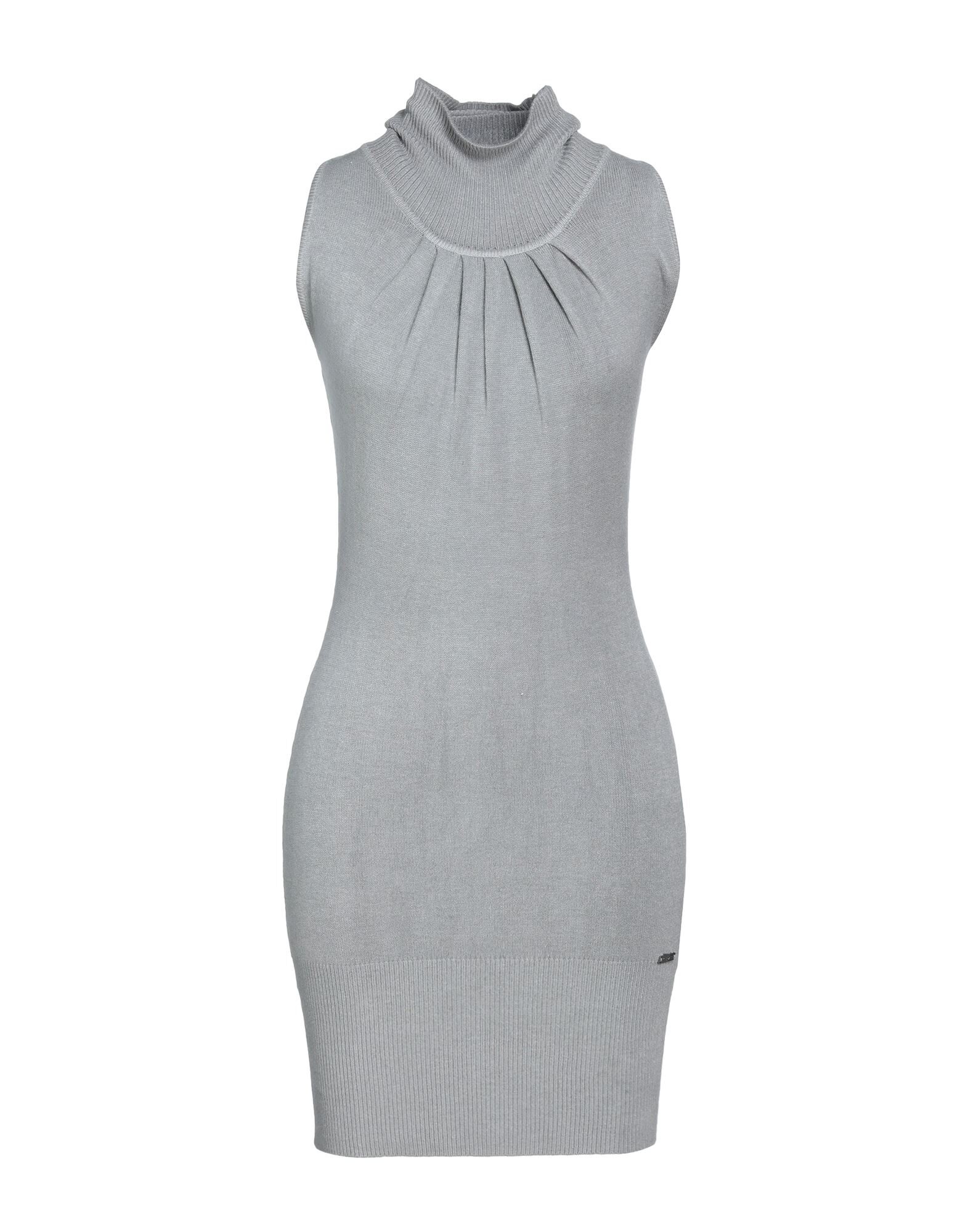 YES ZEE by ESSENZA - Короткие платья