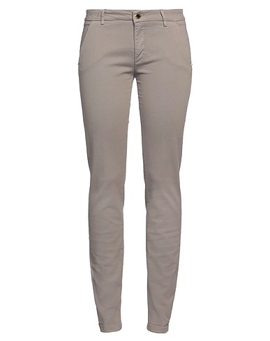 CAMOUFLAGE AR AND J. Pantalon 65% Coton, 25% Tencel™, 8% Viscose, 2% Lycra®