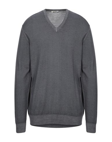 Click to view more detailed imagery on our partner's website At.p.co Sweaters In Steel Grey