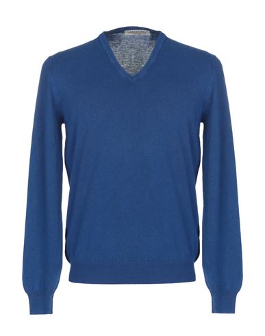 Click to view more detailed imagery on our partner's website La Fileria Sweater In Blue
