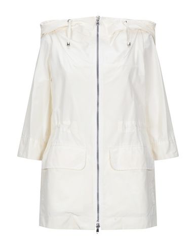 Geospirit Overcoats In White