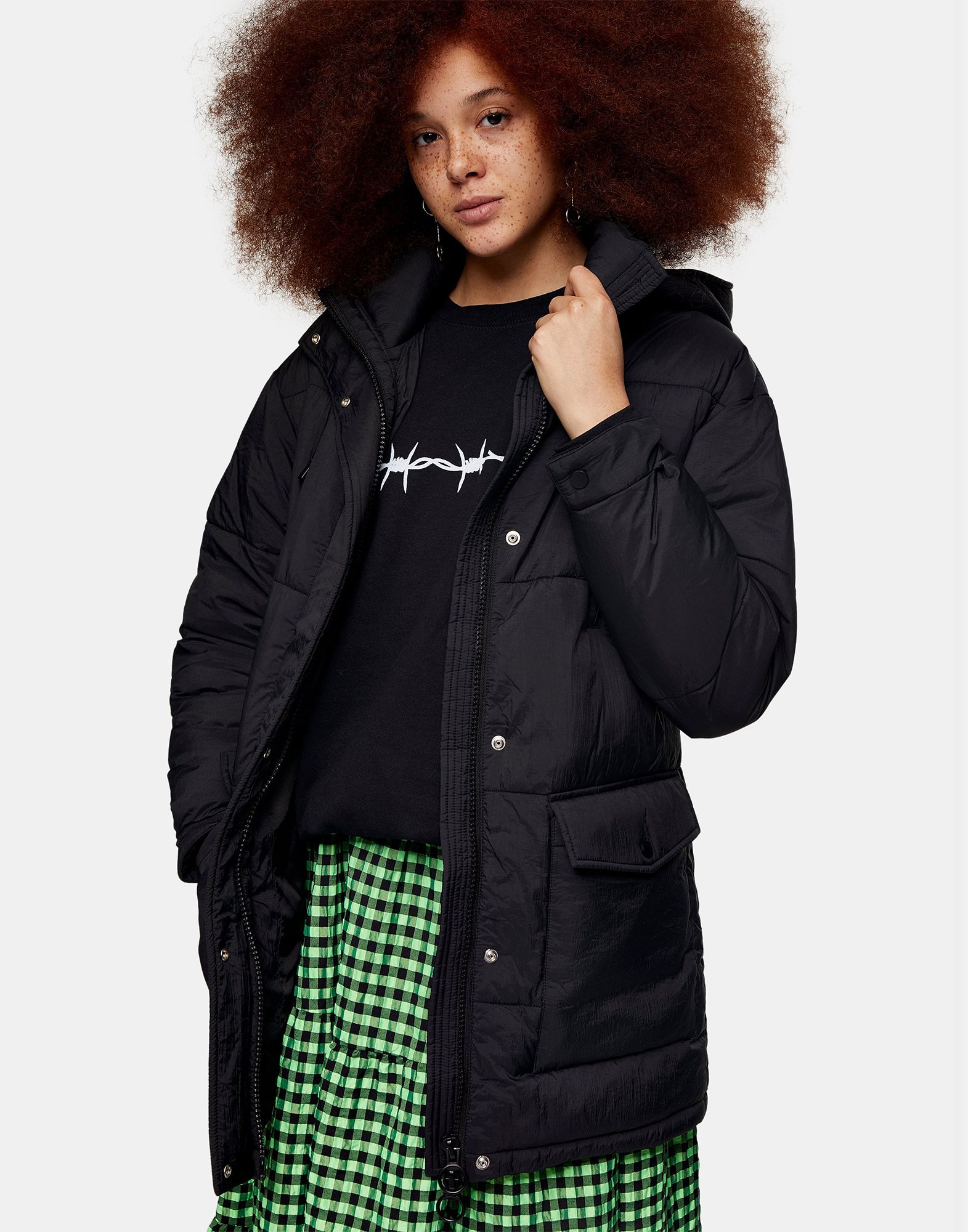 Топ курток. Topshop куртка утепленная. Topshop куртка женская черная. Topshop пуховик. Куртка чёрная короткая для 11 лет.