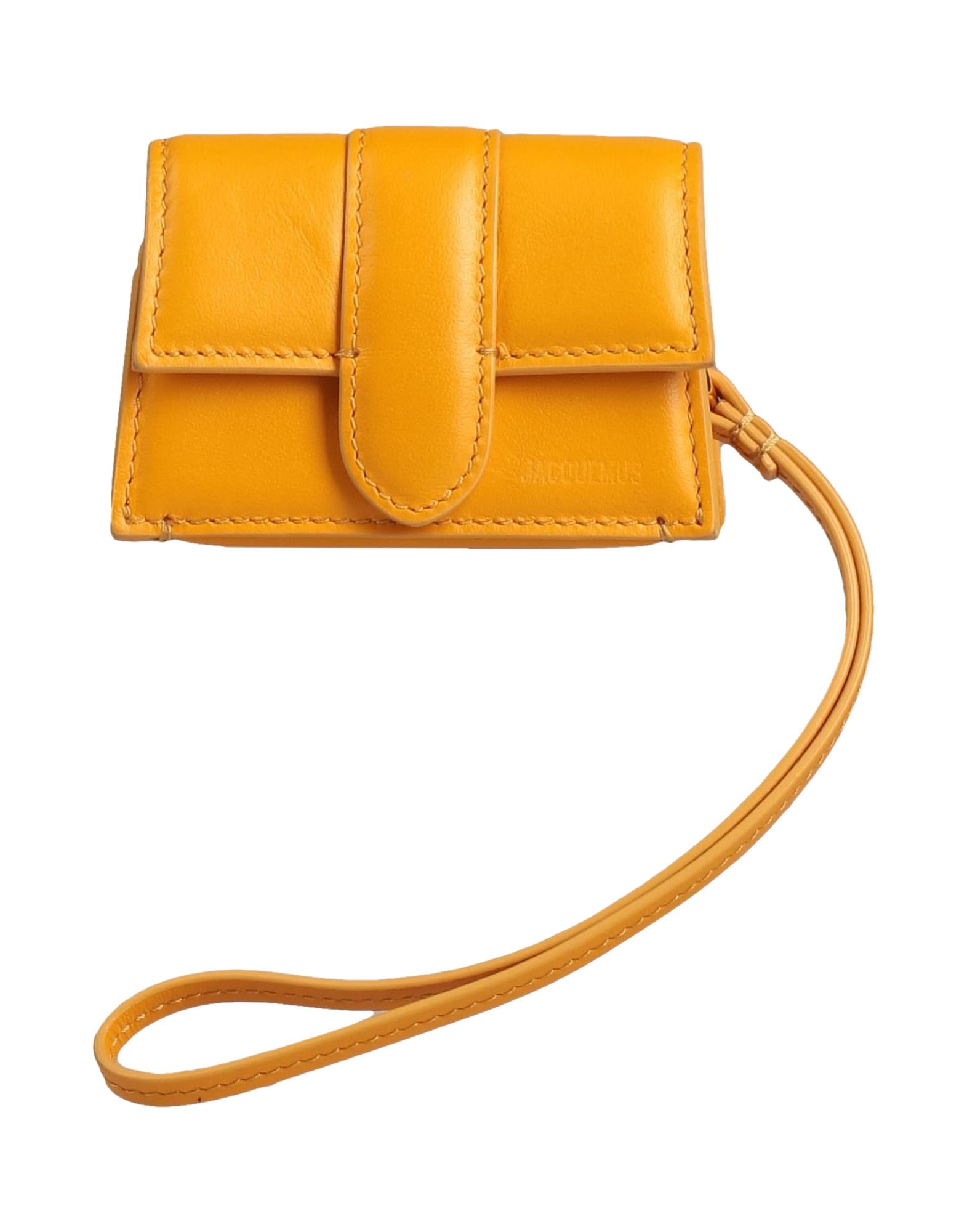 JACQUEMUS - Чехлы