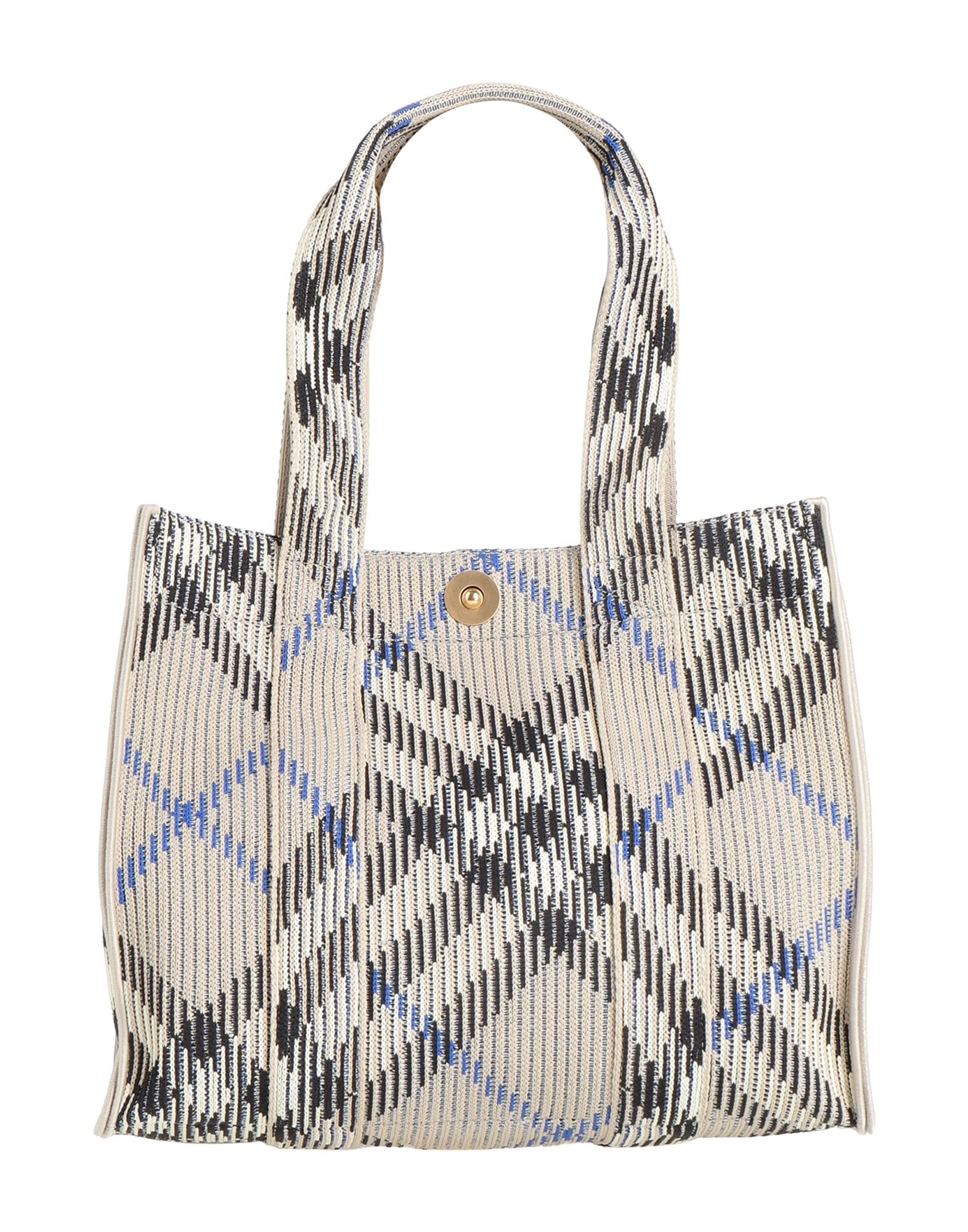 BURBERRY - ハンドバッグ