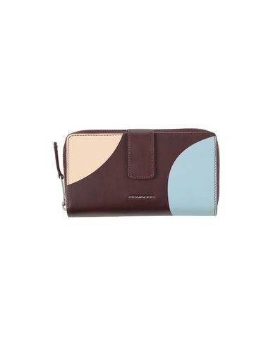 Click to view more detailed imagery on our partner's website Piquadro Wallet In Deep Purple