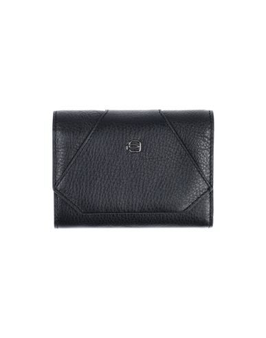 Click to view more detailed imagery on our partner's website Piquadro Wallet In Black