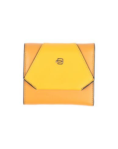 Click to view more detailed imagery on our partner's website Piquadro Wallet In Ocher