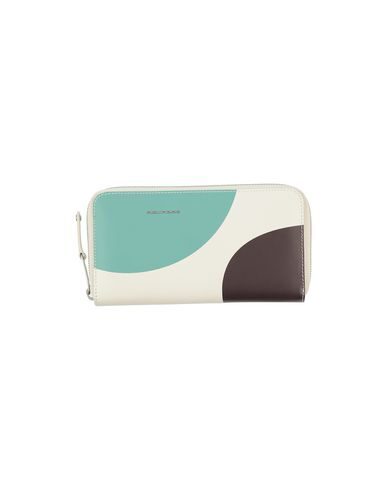 Click to view more detailed imagery on our partner's website Piquadro Wallet In Light Green