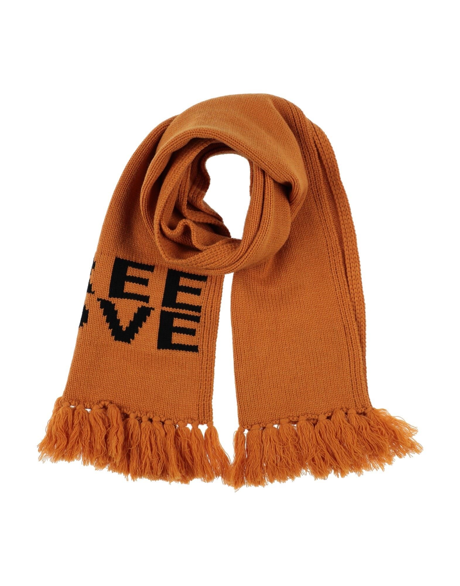 5PREVIEW - Scarves