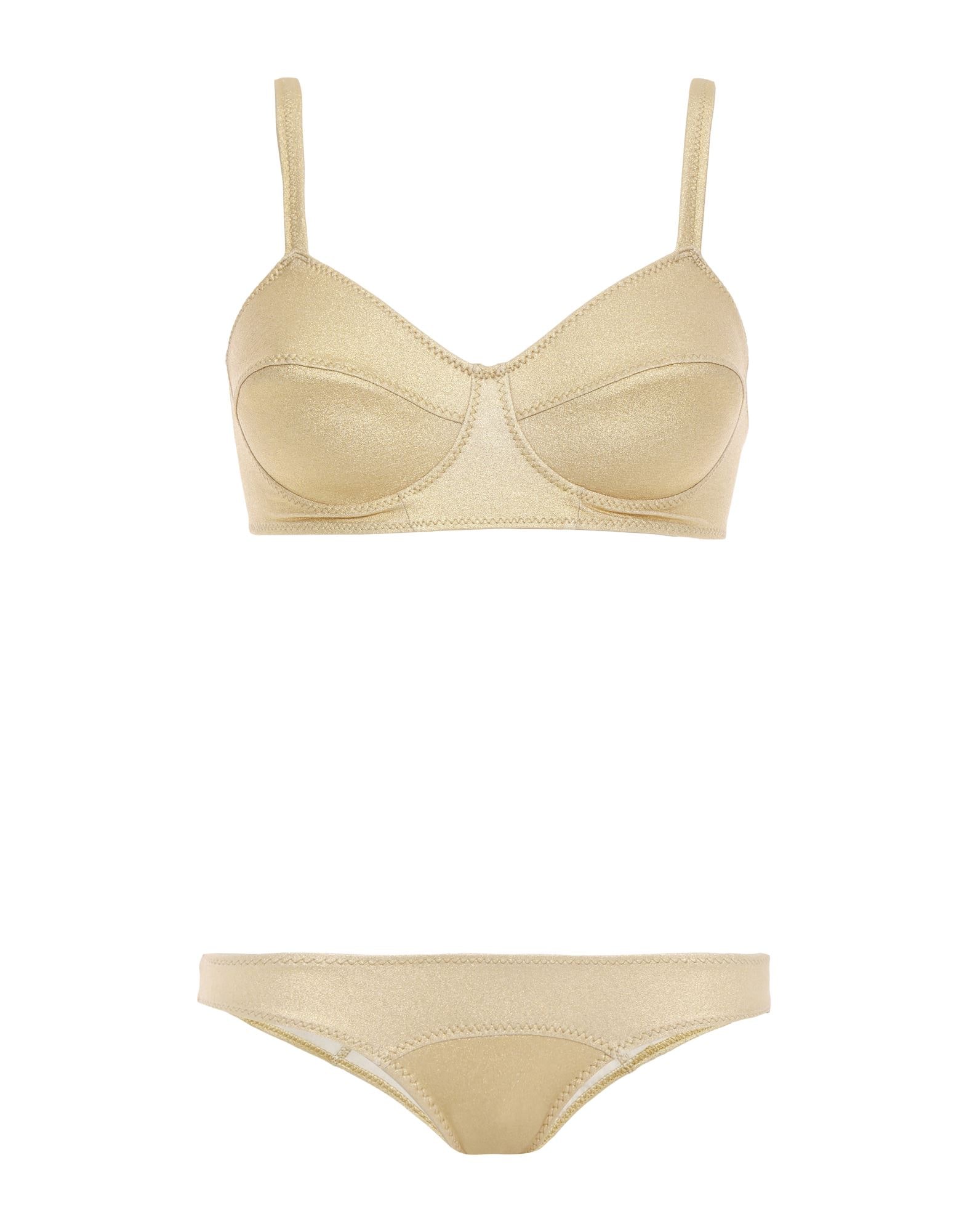 LISA MARIE FERNANDEZ - Bikinis