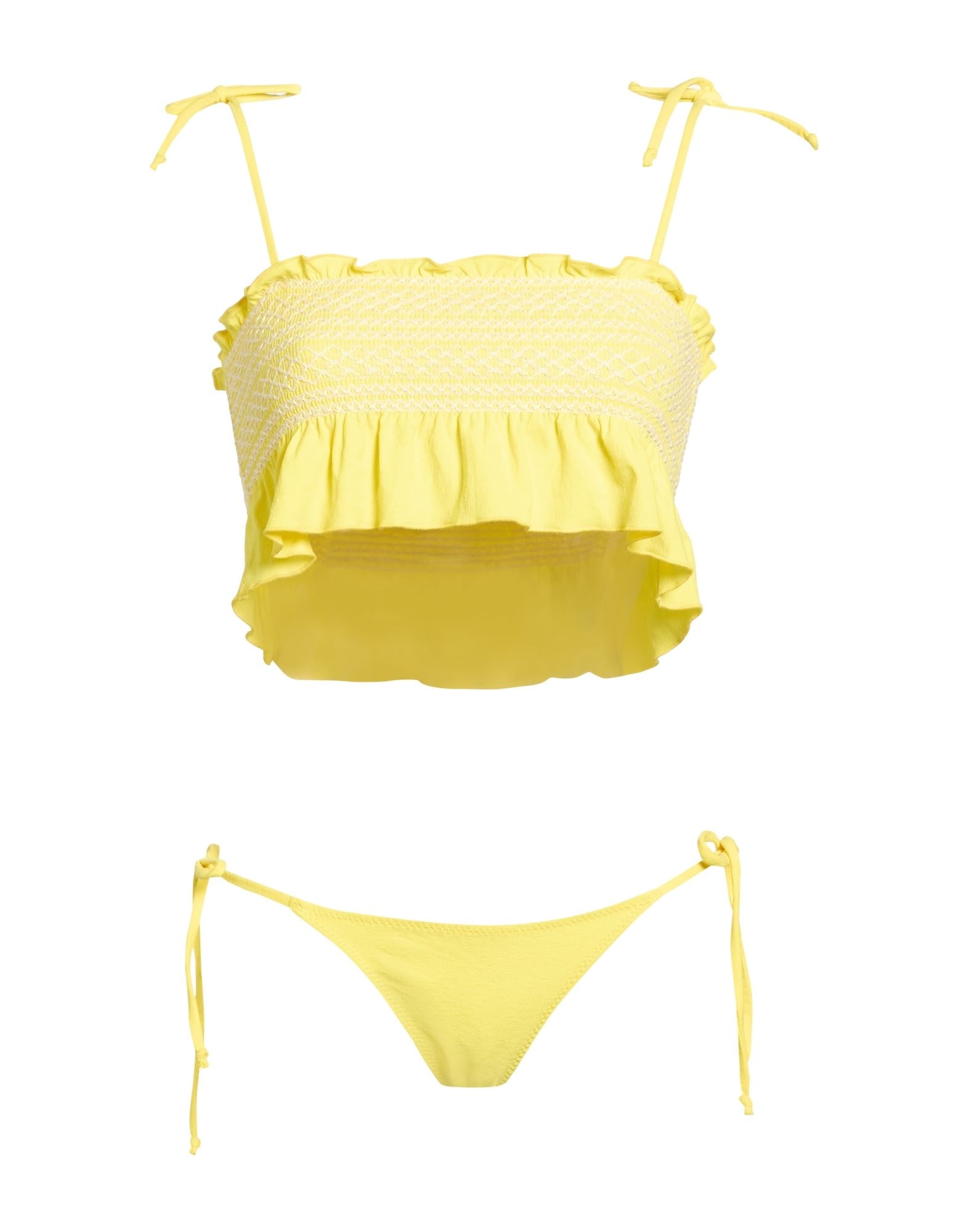 LISA MARIE FERNANDEZ - Bikinis