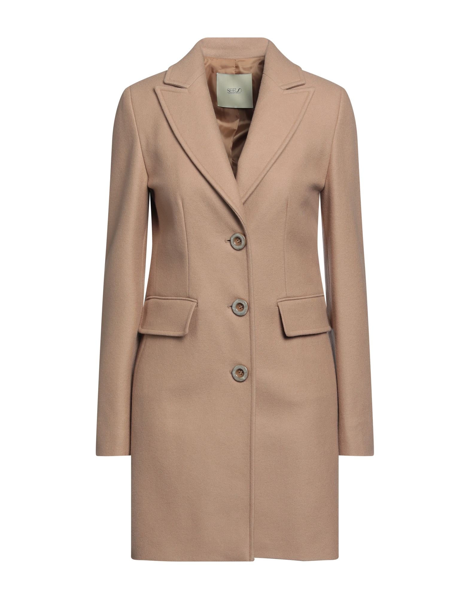 SEES INFINITELY WOMAN - Coats