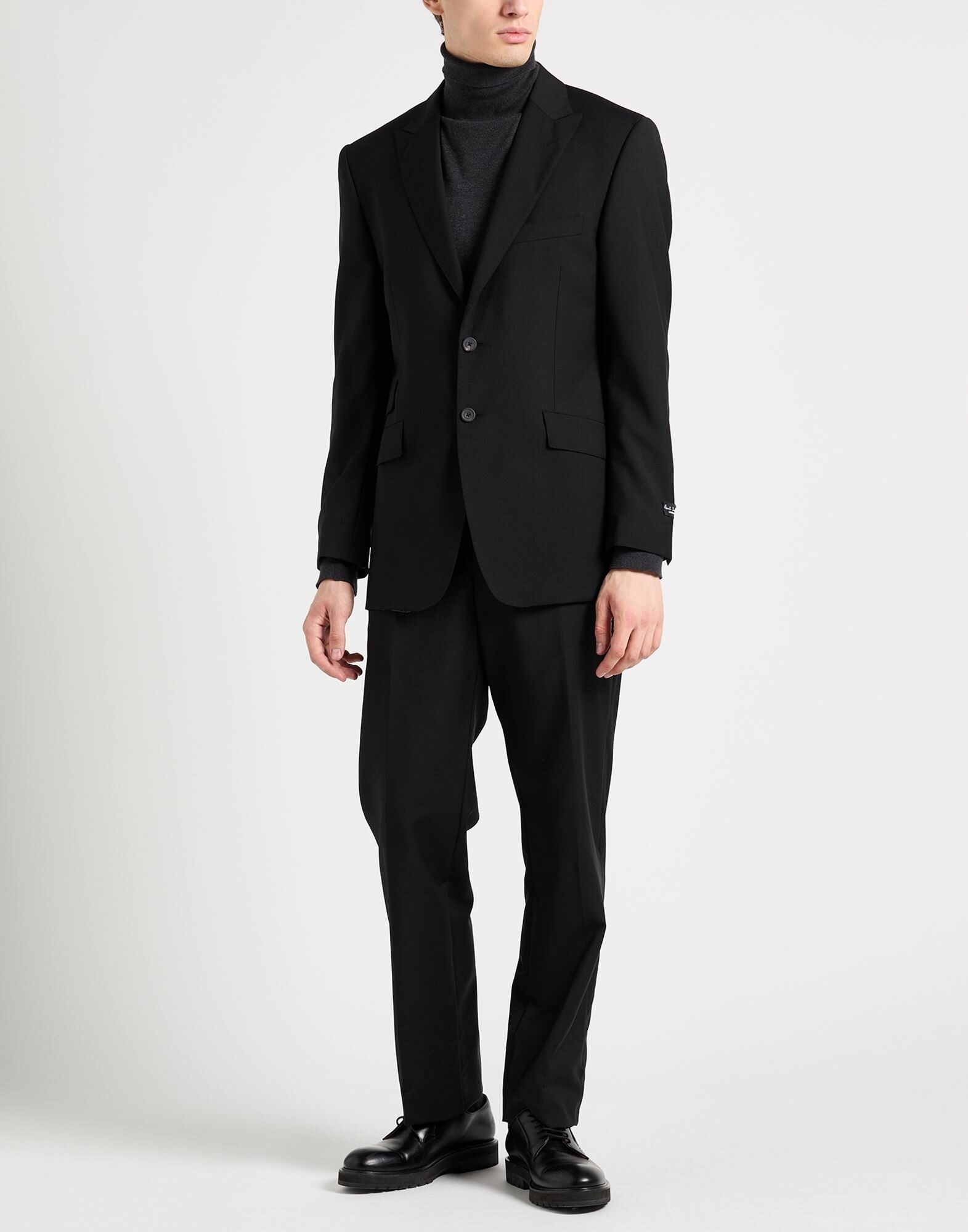 Shop PAUL SMITH on Sale at BeyondStyle – Get 79% Off PAUL SMITH