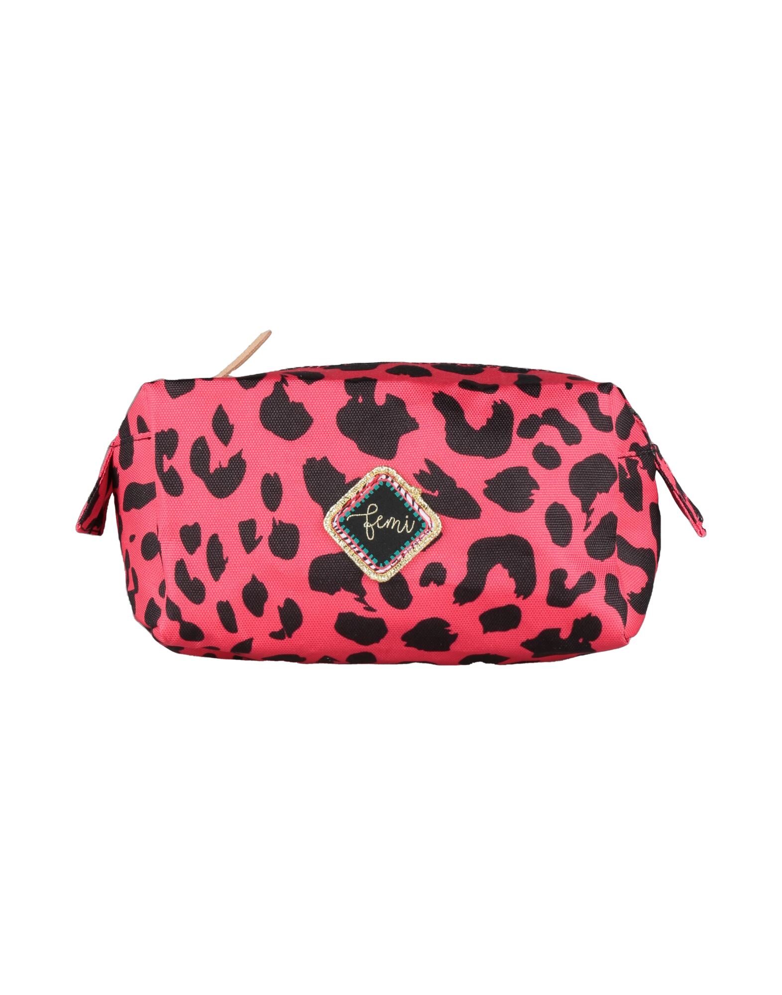 FEMI STORIES - Neceseres