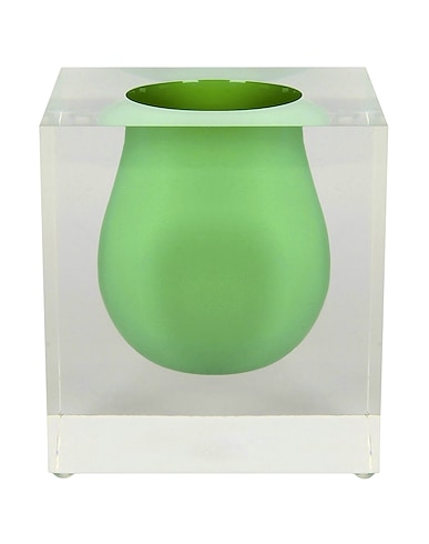 JONATHAN ADLER