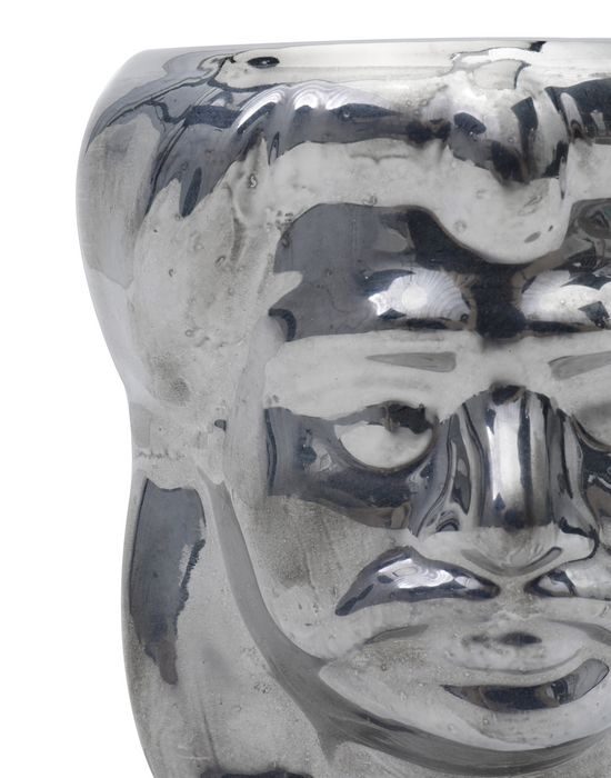 WAITING FOR THE BUS Ваза