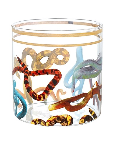 SELETTI WEARS TOILETPAPER