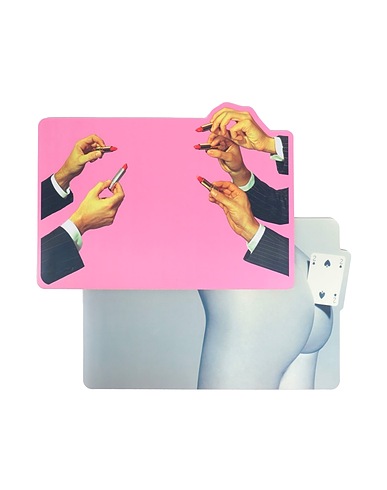 SELETTI WEARS TOILETPAPER