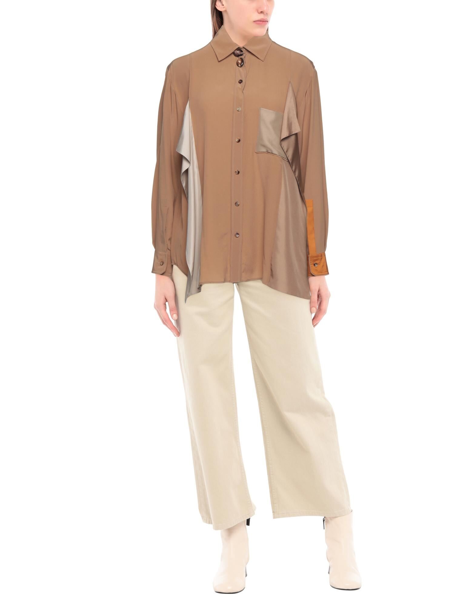 burberry pants blouse